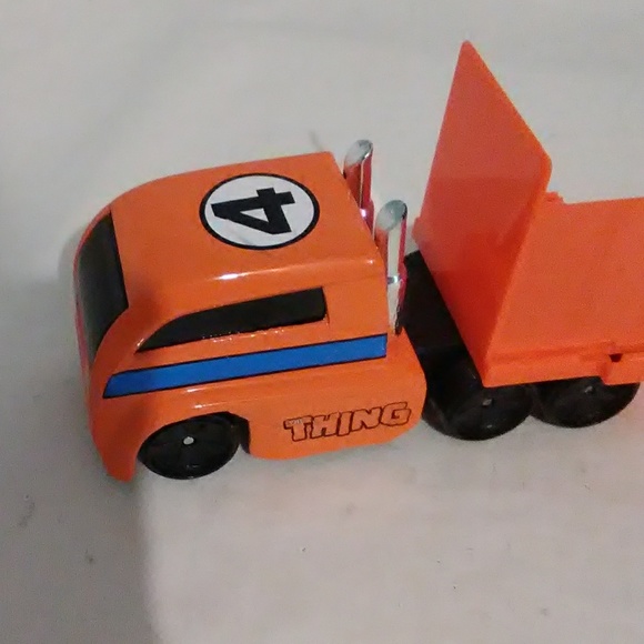 SALE Bundle Of Die Cast Vehicles - Picture 7 of 8